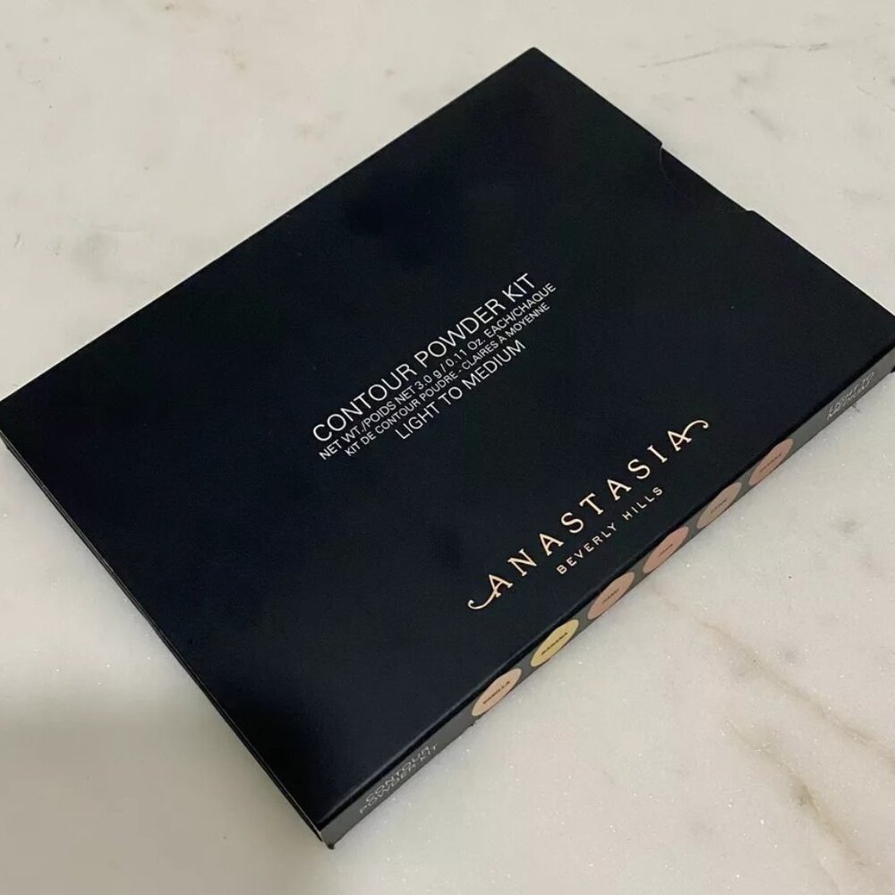 Anastasia Beverly Hills Contour Kit - Light to Medium - Perfect for Sculpting!